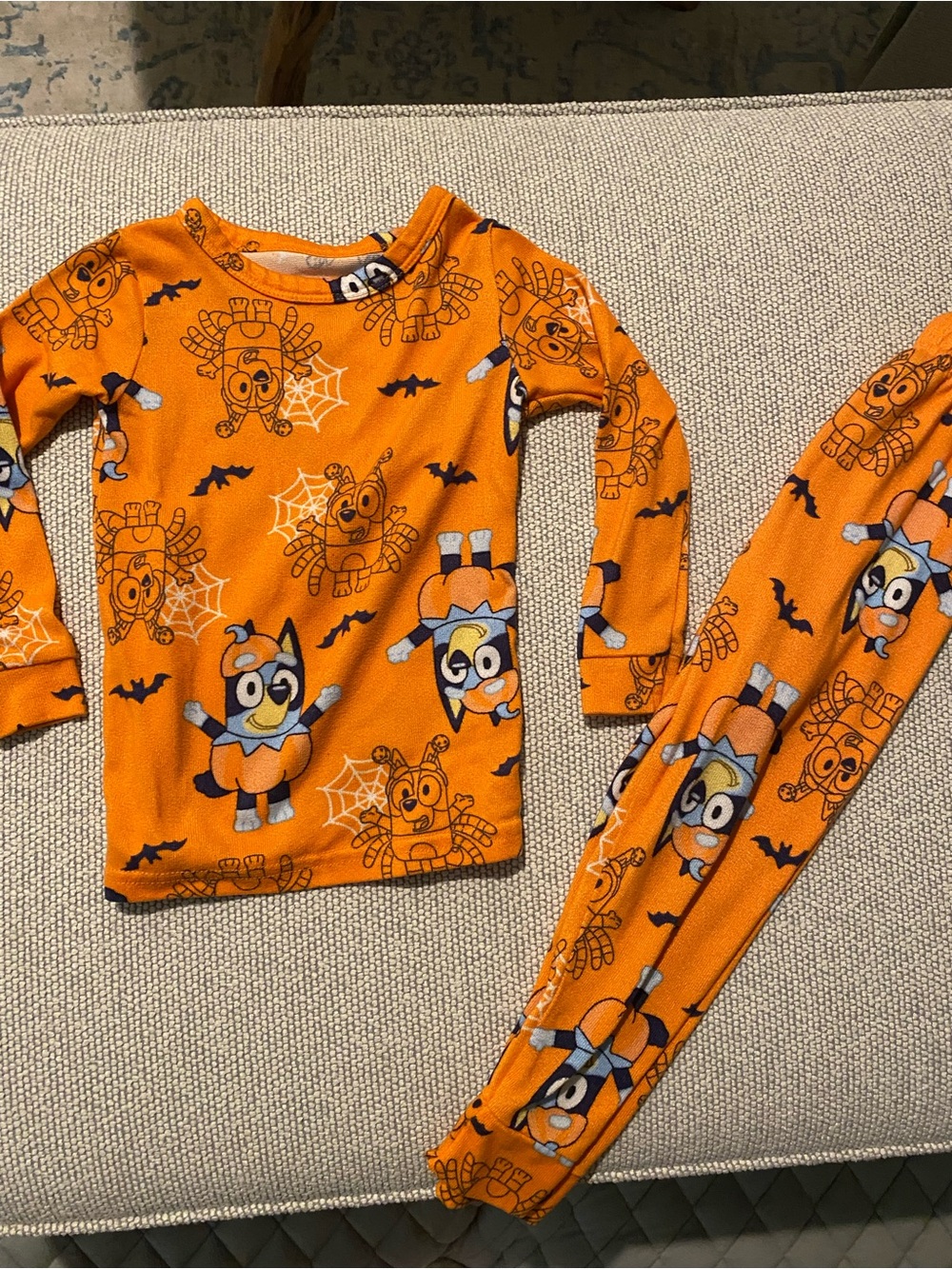 Bluey Orange Halloween Owl Pajama Set - Long Sleeve Top & Pants 3T